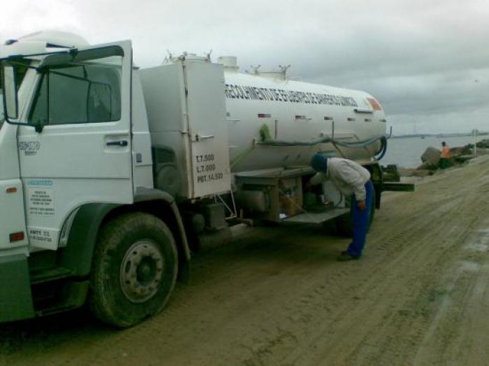 CONSTRUÇÃO MOLHES DA BARRA-RIO GRANDE