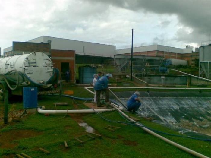 ESGOTAMENTO DE TANQUES E ETES