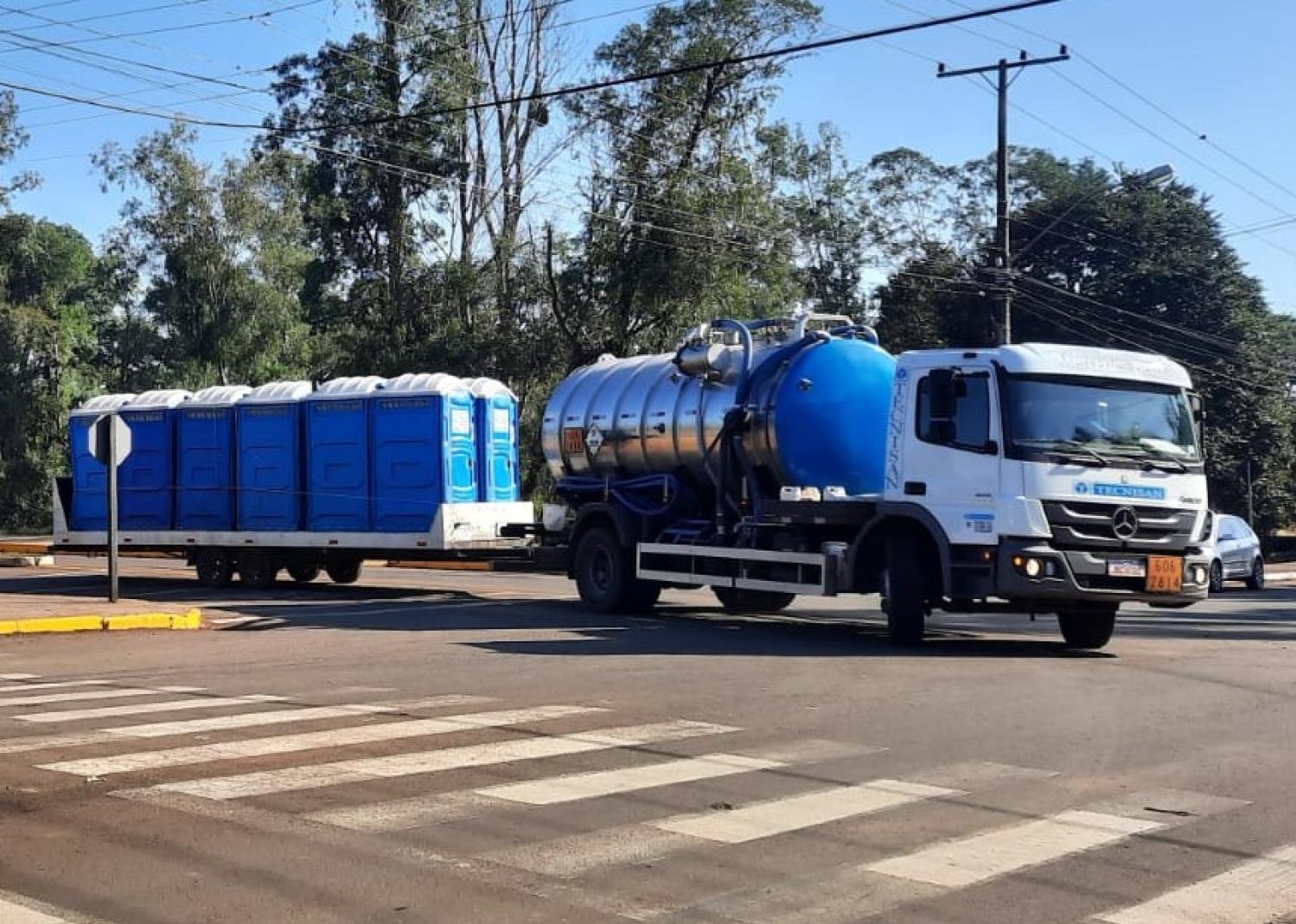 LIMPA FOSSA / TRANSPORTE EFLUENTES