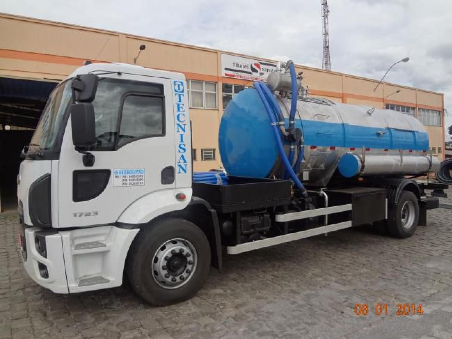 LIMPA FOSSA / TRANSPORTE EFLUENTES