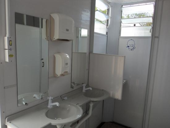 container-vip-luxo-banheiro