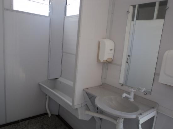 container-vip-luxo-banheiro
