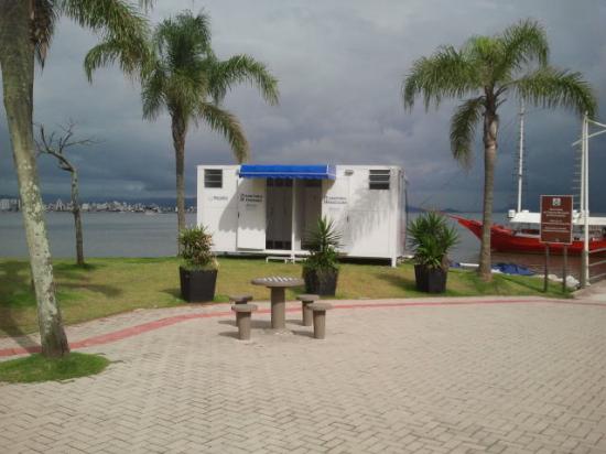 CONTAINER VIP LUXO BANHEIRO