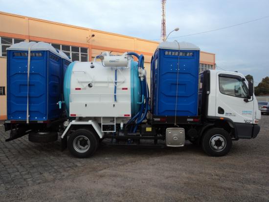 Caminhão Mercedes-Benz 1016