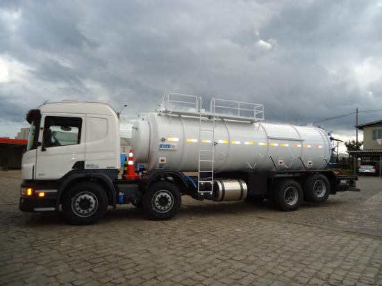 2-caminhao-scania-8x2-15-000-lts