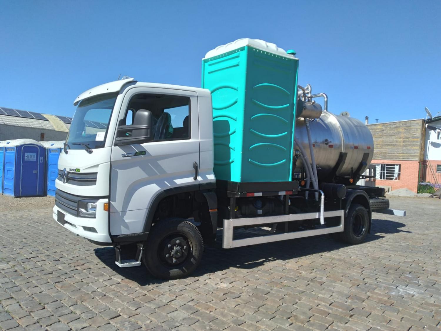 LIMPA FOSSA / TRANSPORTE EFLUENTES