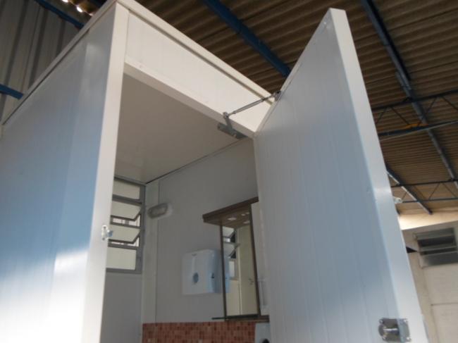 BANHEIRO LUXO INDIVIDUAL