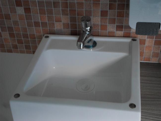 BANHEIRO LUXO INDIVIDUAL